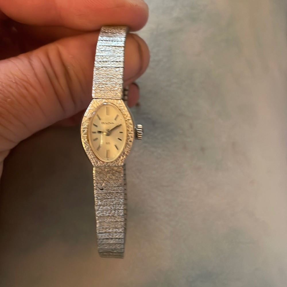 10ct white gold women’s bulova watch